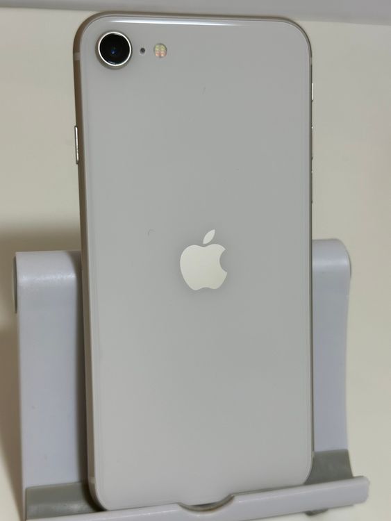 ������ �Хåƥ꡼87% SIM�ե꡼ iPhoneSE ��3���� 128GB �������饤��
