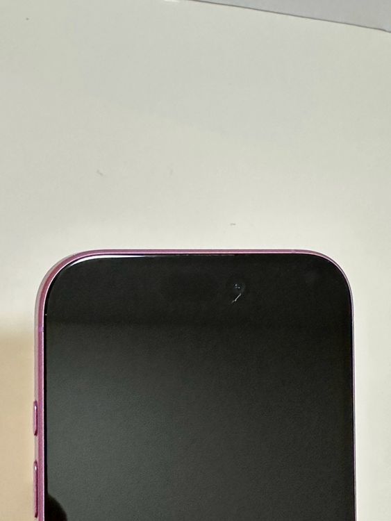 ���Хåƥ꡼93% SIM�ե꡼ iPhone16 128GB �ԥ�