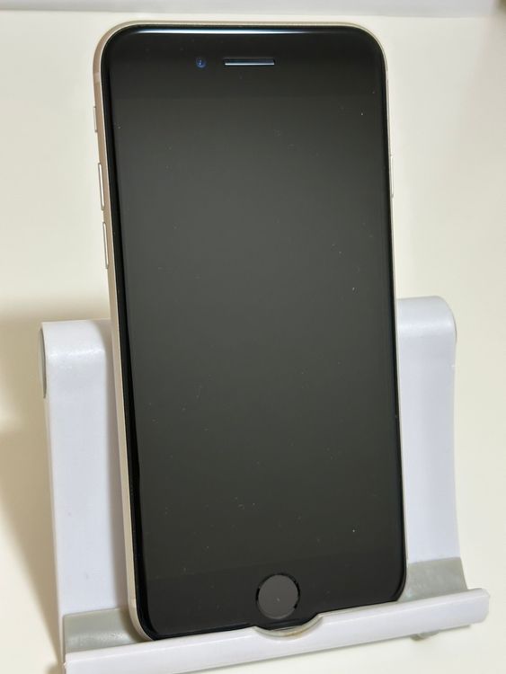 ������ �Хåƥ꡼87% SIM�ե꡼ iPhoneSE ��3���� 128GB �������饤��