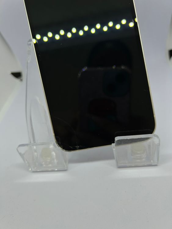 ��SIM�ե꡼ iPhone13  128GB �������饤�� �Хåƥ꡼76%