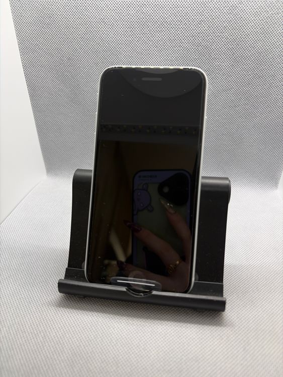 ϥԥͥͥå ̤ SIMե꡼ iPhoneSE2 64GB ۥ磻 ̵