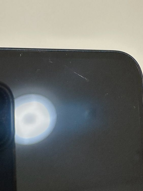 ���Хåƥ꡼82% SIM�ե꡼ iPhone13 128GB �ߥåɥʥ���