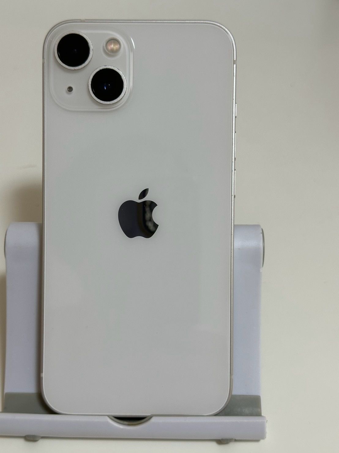 ムスビー｜○バッテリー84% SIMフリー iPhone13 128GB スターライト