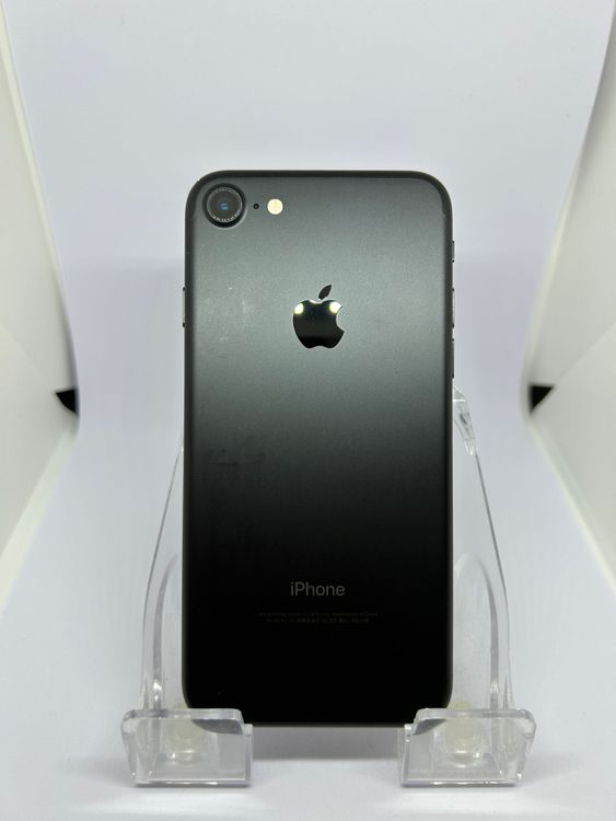 ��SIM�ե꡼ iPhone7  128GB �֥�å� �Хåƥ꡼81%