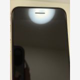 ���Хåƥ꡼85% Ķ���� SIM�ե꡼ iPhoneSE ��3���� 64GB �������饤��
