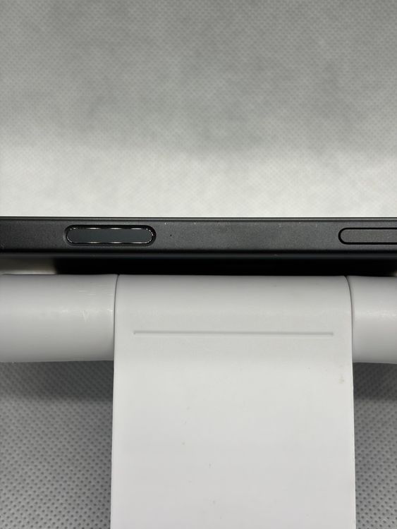 ���Хåƥ꡼96% SIM�ե꡼ iPhone16Plus 128GB �֥�å�