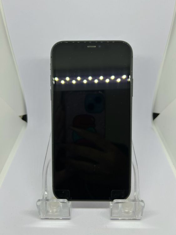 ��SIM�ե꡼ iPhone11 64GB �֥�å�