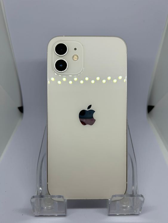 ��SIM�ե꡼ iPhone12  64GB �ۥ磻�� �Хåƥ꡼71%