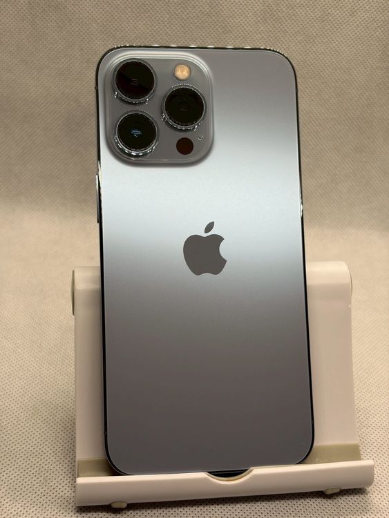 ���Хåƥ꡼89% SIM�ե꡼ iPhone13Pro 256GB �֥롼