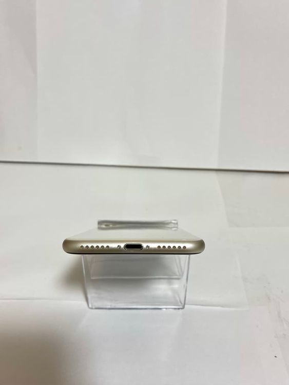 ���ϥԥͥ��ͥå�iPhoneSE��3���� 64GB �������饤��   ����̵��