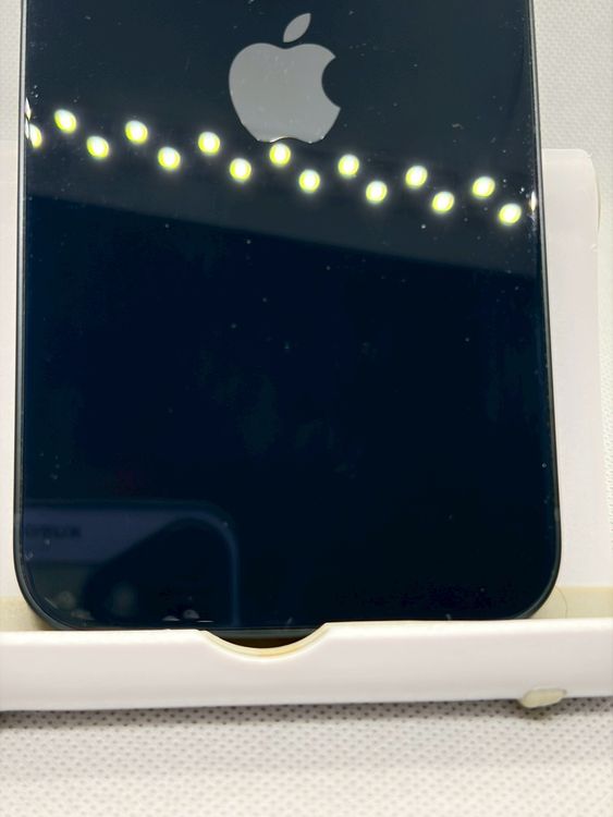 ���Хåƥ꡼86% SIM�ե꡼ iPhone13 128GB �ߥåɥʥ���