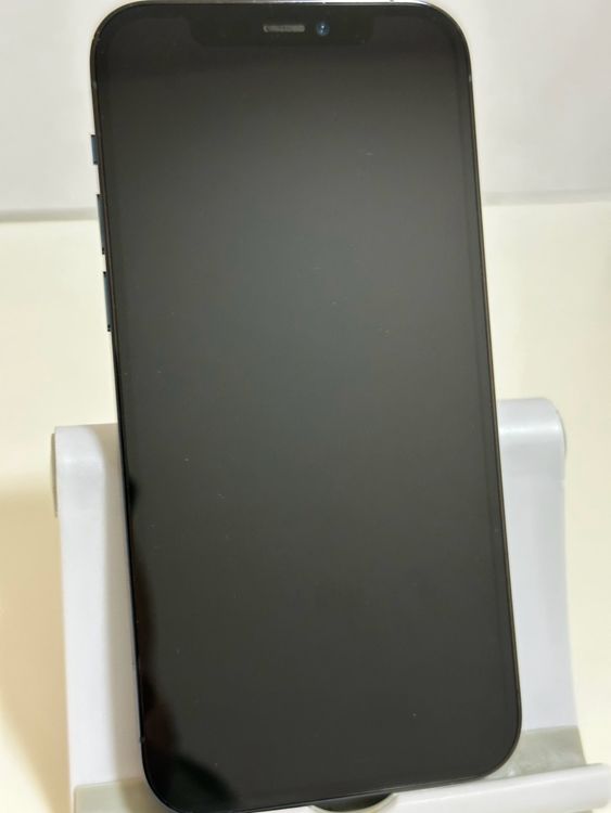���Хåƥ꡼83% SIM�ե꡼ iPhone12Pro 256GB �ѥ��ե��å��֥롼