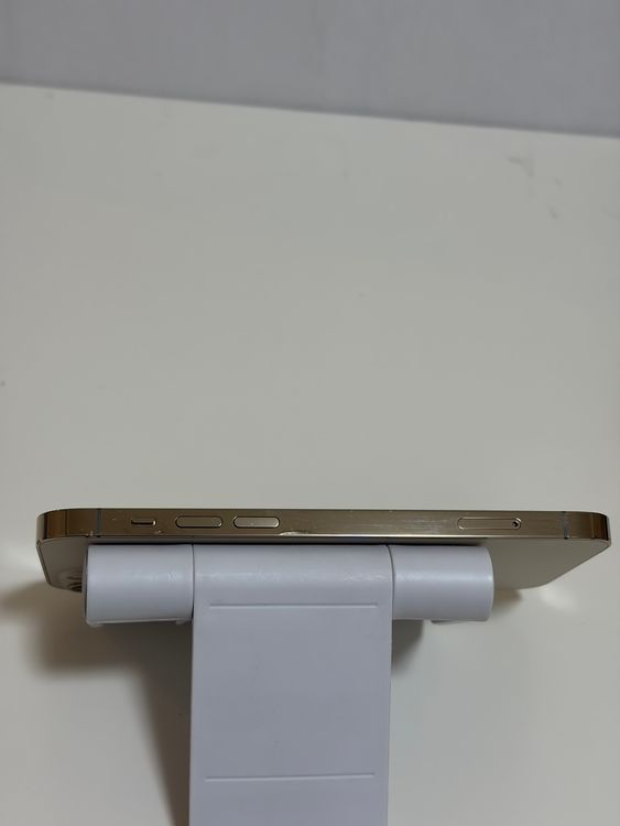 ��SIM�ե꡼ iPhone12Pro 128GB �������