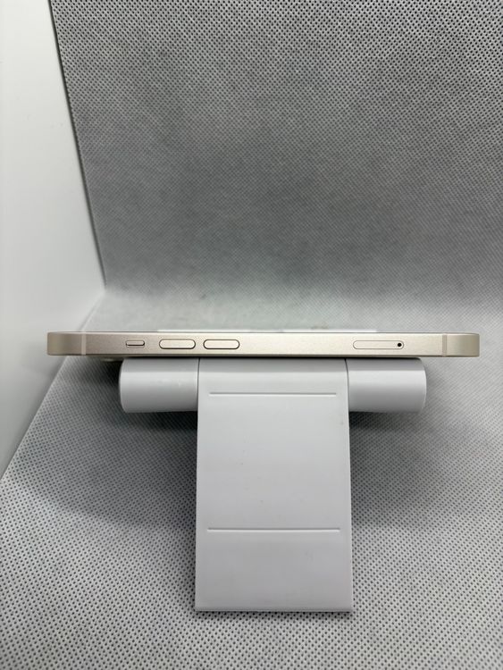 ������Ʊ�� �Хåƥ꡼85% SIM�ե꡼ iPhone14 128GB �������饤��