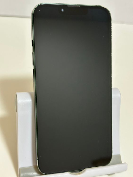 ���Хåƥ꡼82% SIM�ե꡼ iPhone13 128GB ���꡼��