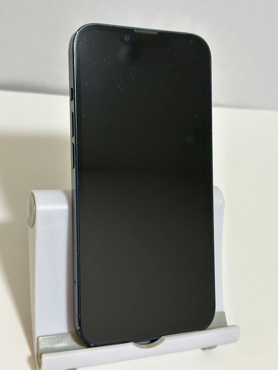 ���Хåƥ꡼82% SIM�ե꡼ iPhone14 128GB �ߥåɥʥ���