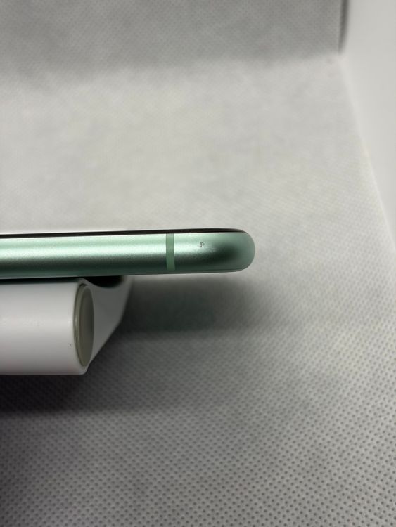 ���ϥԥͥ��ͥå� SIM�ե꡼ iPhone11 64GB ���꡼��