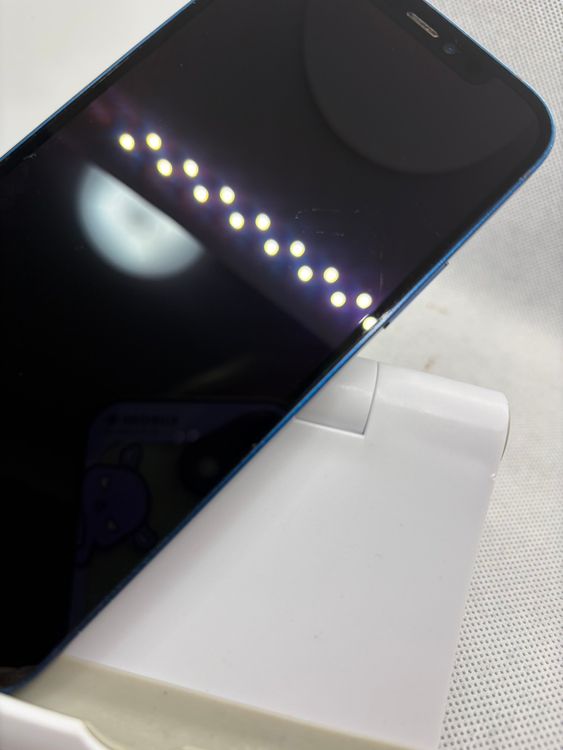 ���Хåƥ꡼90% SIM�ե꡼ iPhone12 128GB �֥롼