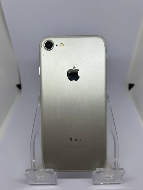 ��SIM�ե꡼ iPhone7  256GB ����С� �Хåƥ꡼57%