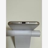 ��SIM�ե꡼ iPhoneSE ��3���� 64GB �������饤��
