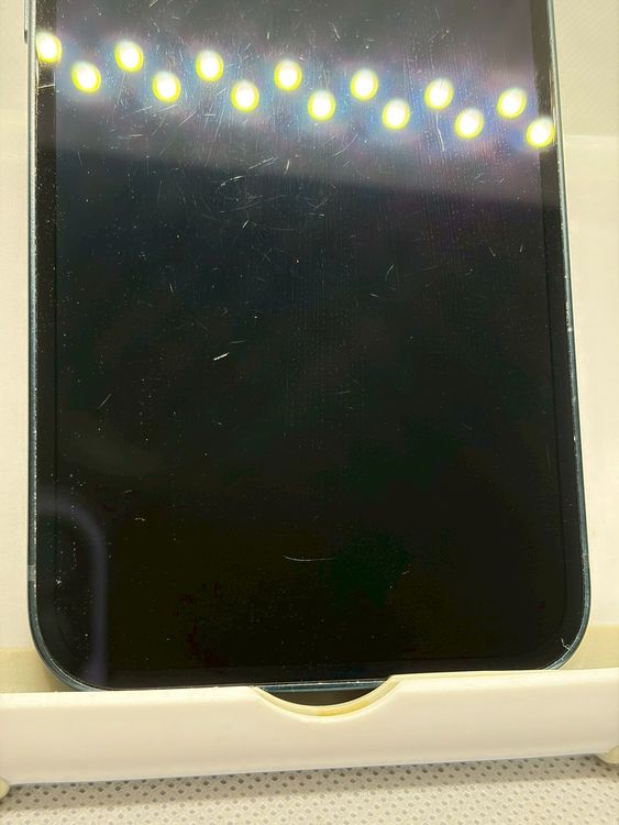 ���Хåƥ꡼100% SIM�ե꡼ iPhone13mini 256GB �ߥåɥʥ���