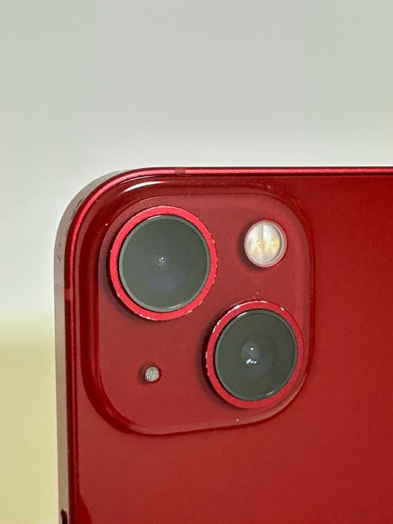���Хåƥ꡼82% SIM�ե꡼ iPhone13 512GB ��å�