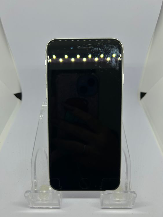 ��SIM�ե꡼ iPhoneSE��2����  64GB �ۥ磻�� �Хåƥ꡼77%