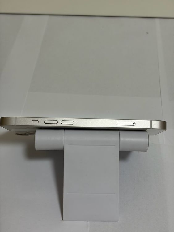 ��̤������ SIM�ե꡼ iPhone14 128GB �������饤��