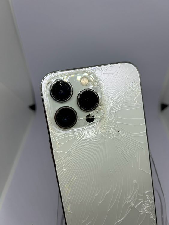 ��SIM�ե꡼ iPhone13Pro  512GB ����С� �Хåƥ꡼77%