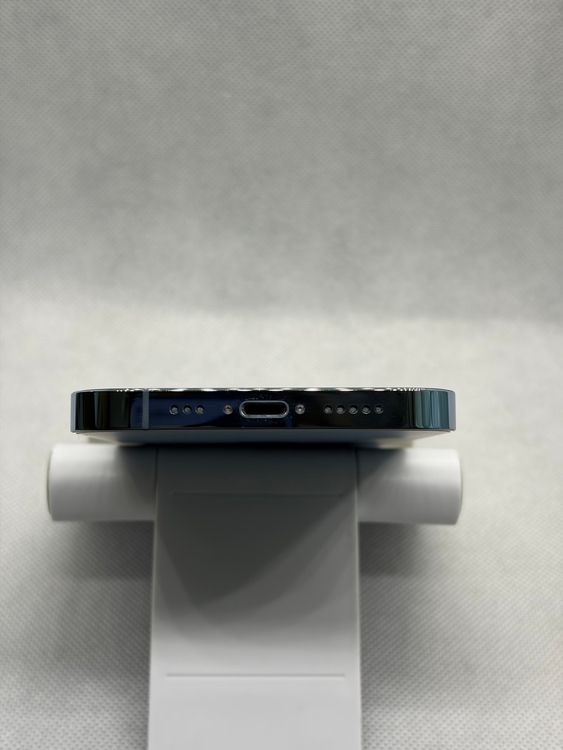 ������ SIM�ե꡼ iPhone13Pro 256GB ������֥롼