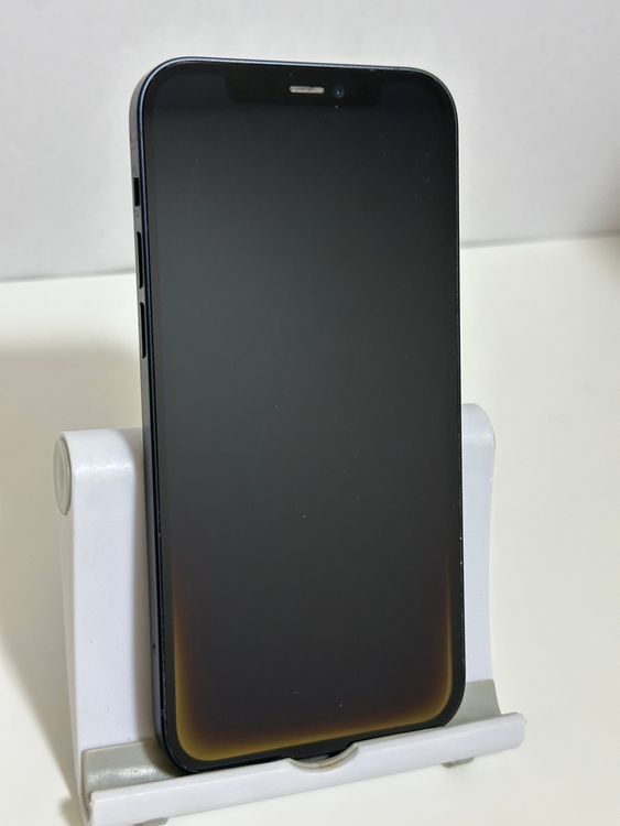 ���Хåƥ꡼80% SIM�ե꡼ iPhone12 64GB �֥�å�
