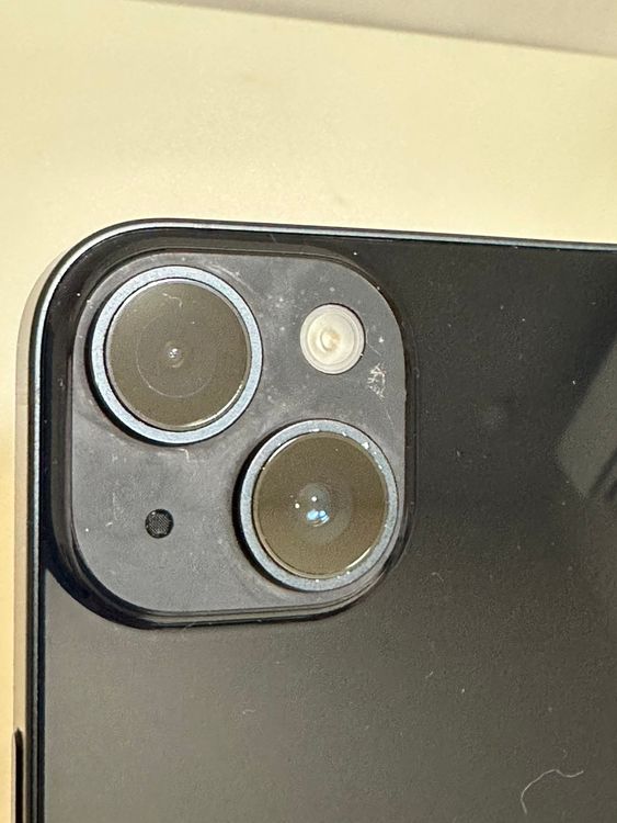 ���Хåƥ꡼85% SIM�ե꡼ iPhone14 128GB �ߥåɥʥ���