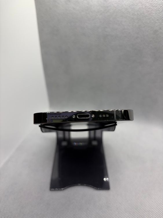 ���ϥԥͥ��ͥå� SIM�ե꡼ iPhone13Pro 512GB ����ե����� �Хåƥ꡼83%