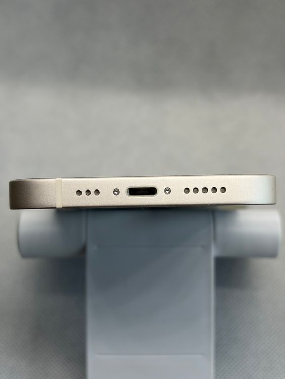 ���Хåƥ꡼93% Ķ���� SIM�ե꡼ iPhone14 128GB �������饤��