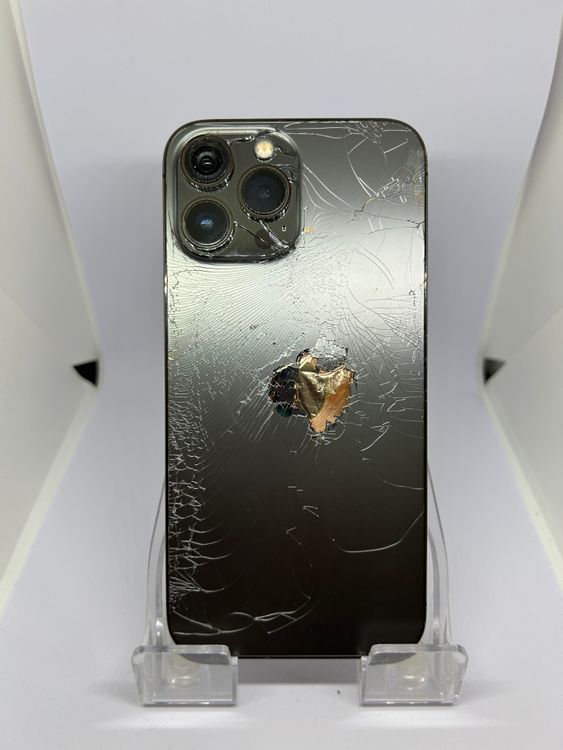��SIM�ե꡼ iPhone13ProMax  256GB ����ե����� �Хåƥ꡼76%
