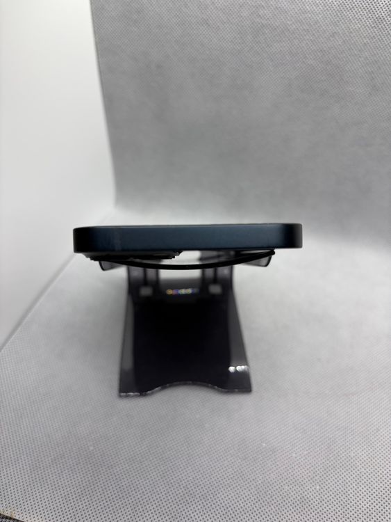 ���ϥԥͥ��ͥå� SIM�ե꡼ iPhone13 128GB �Хåƥ꡼80% �ߥåɥʥ���