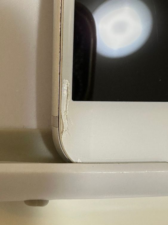 ��SIM�ե꡼ iPhone7 32GB ����С�