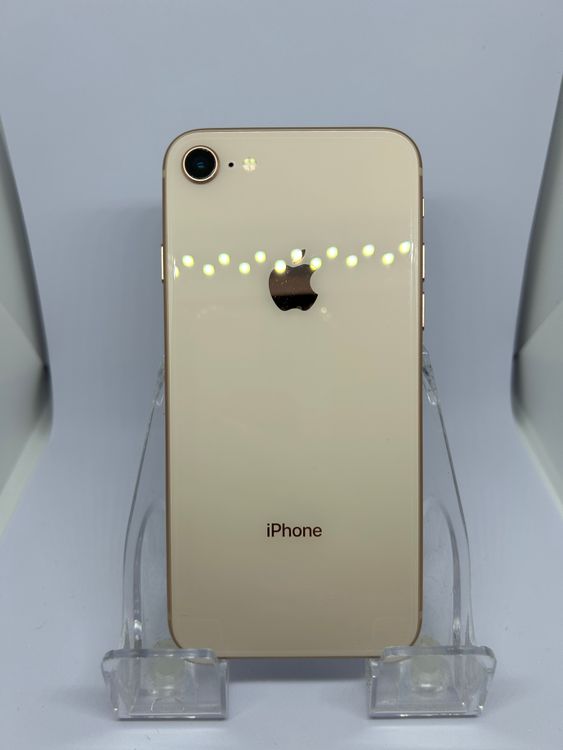 ��SIM�ե꡼ iPhone8  64GB ������� �Хåƥ꡼81%