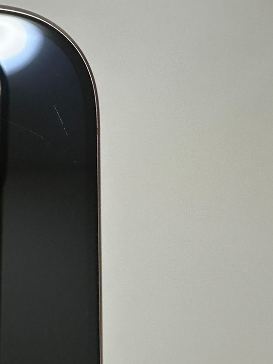������ �Хåƥ꡼91% SIM�ե꡼ iPhone16Pro 256GB �ʥ���������˥���