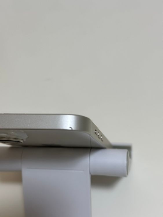 ��SIM�ե꡼ iPhone14 128GB �������饤��