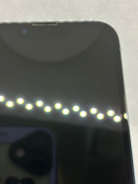 ���Хåƥ꡼85% SIM�ե꡼ iPhone13Pro 128GB ������֥롼