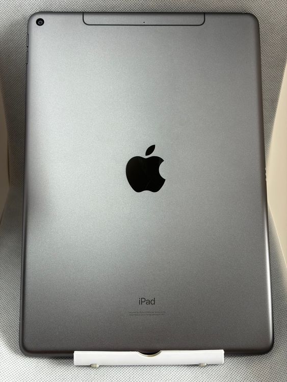 ��SIM�ե꡼ iPad Air 3 64GB ���졼