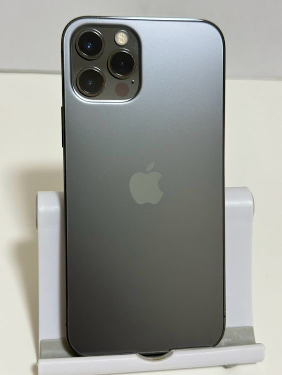 ���Хåƥ꡼81% SIM�ե꡼ iPhone12Pro 128GB ����ե�����