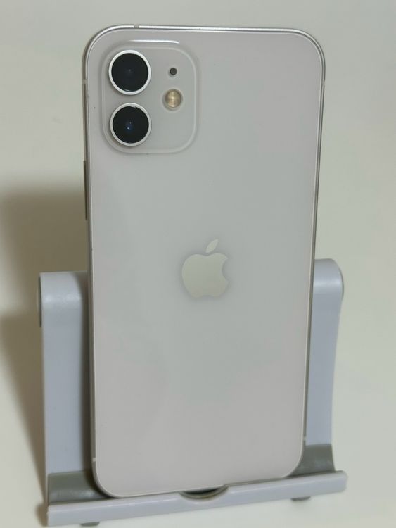 ��SIM�ե꡼ iPhone12 64GB �ۥ磻��