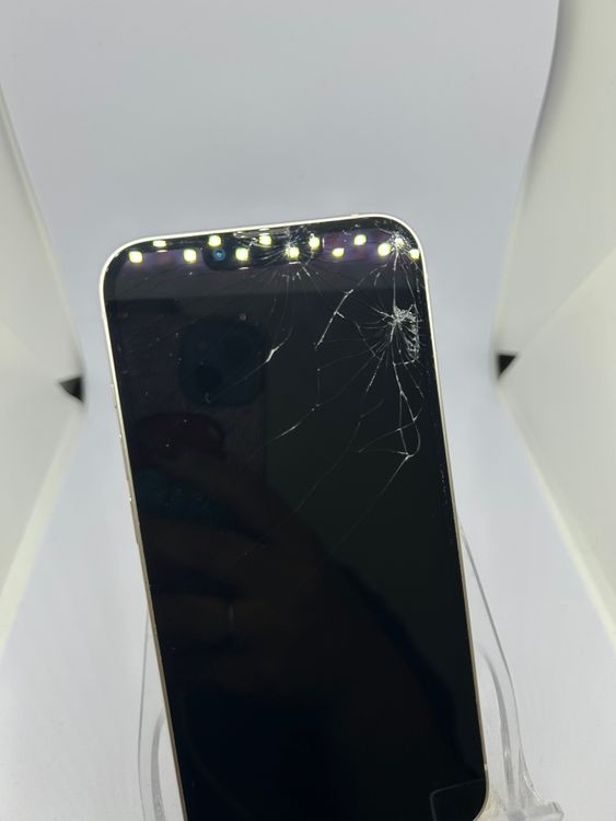 ��SIM�ե꡼ iPhone13  128GB �������饤�� �Хåƥ꡼79%