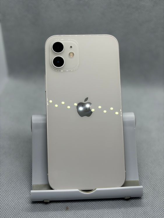 ������ SIM�ե꡼ iPhone12 64GB �ۥ磻��