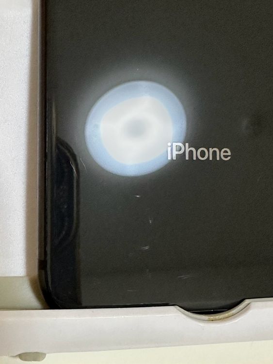 ���Хåƥ꡼88% SIM�ե꡼ iPhone8 64GB ���ڡ������쥤