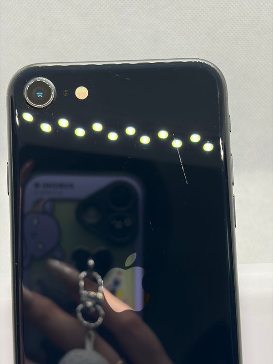���Хåƥ꡼91% SIM�ե꡼ iPhoneSE ��3���� 64GB �ߥåɥʥ���