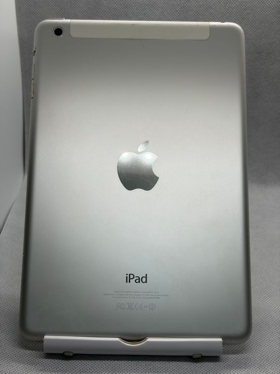 ��iPad mini 16GB au ����С�