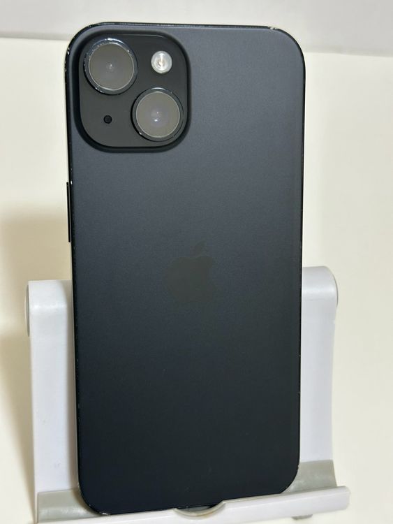 ���Хåƥ꡼82% SIM�ե꡼ iPhone15 128GB �֥�å�